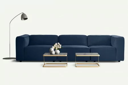 Großes modernes Sofa Moved
